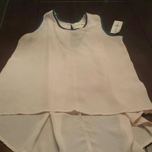 New baby pink tank